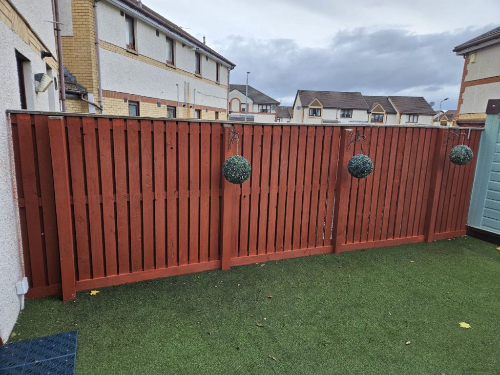 Fence and decking painting services in Glasgow by LayerLux Home Solutions
